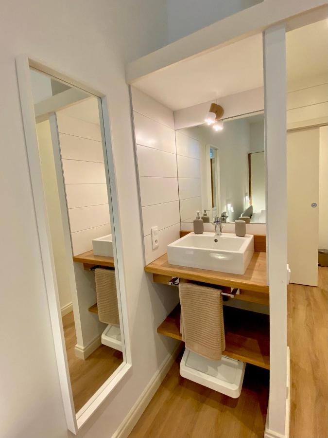 La Cour Du Vignoble Apartment *